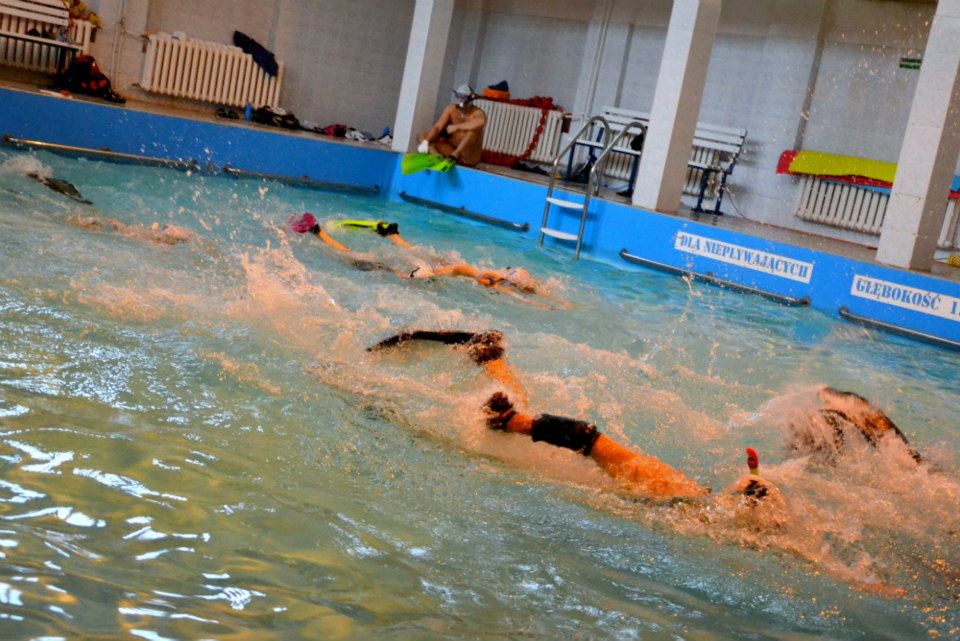 Hokej pod wodą Walenie Hydra XII 2012